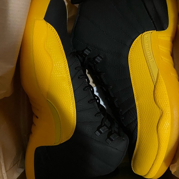Jordan 12 Retro “Black University Gold”